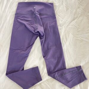 Lululemon Purple/Lavender Leggings, Size 4. Great condition!